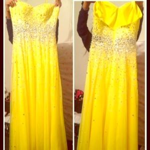 Mori Lee Prom Dress
