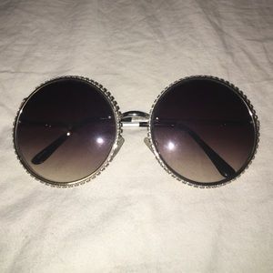 Round Sunglasses
