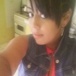 Meet your Posher, Ivette