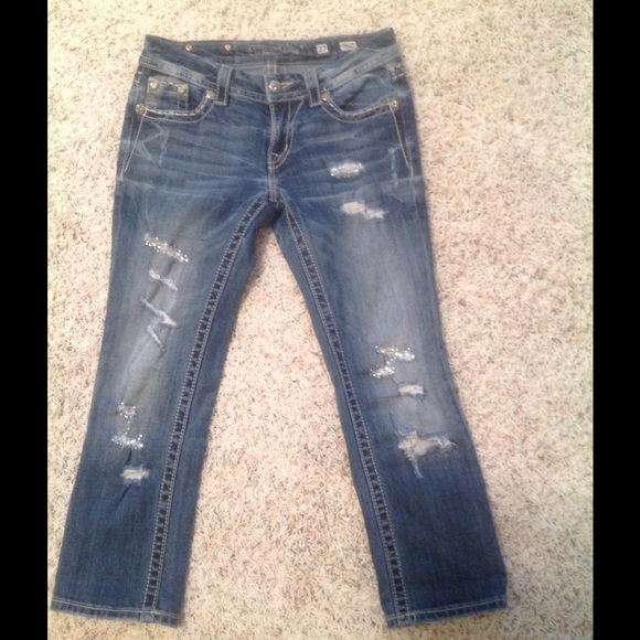 Miss Me Crop size 27