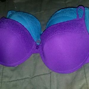 2 bras by Lei. B36