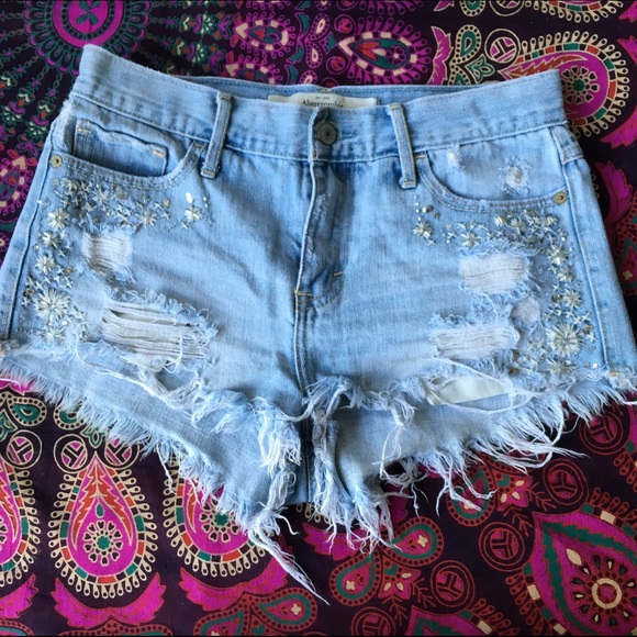 Embellished Abercrombie & Fitch shorts!