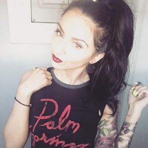 Meet your Posher, Alicia