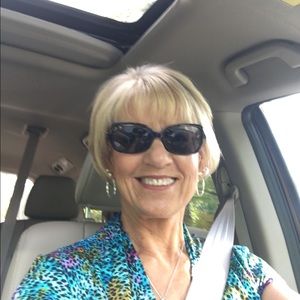 Meet your Posher, Diane