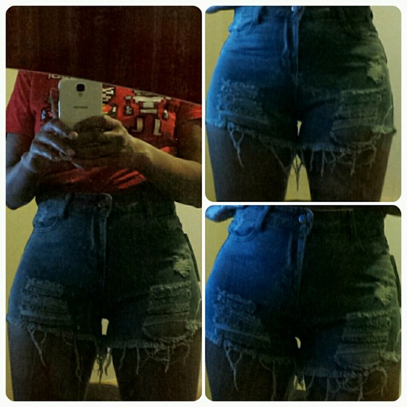 Retro Destroyed High Waist Distressed Denim Shorts - Picture 2 of 4