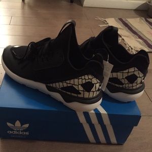 Adidas tubular sneakers