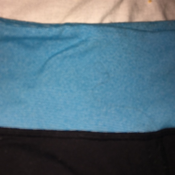 EUC leggings run inspire Lululemon tights - Picture 3 of 4