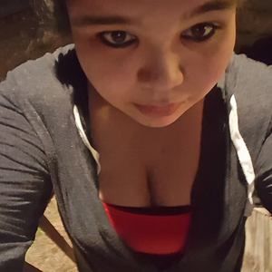 Meet your Posher, Dena