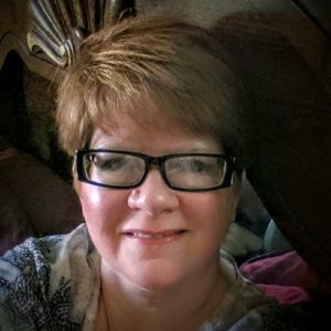 Meet your Posher, Denise