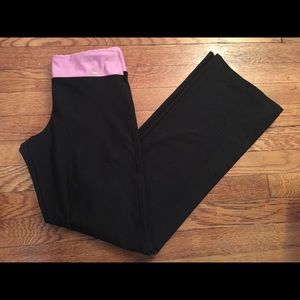 Nike Dri-Fit Black Athletic Yoga Pants. (XS)