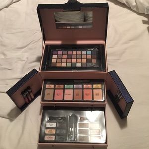 Ulta makeup box.