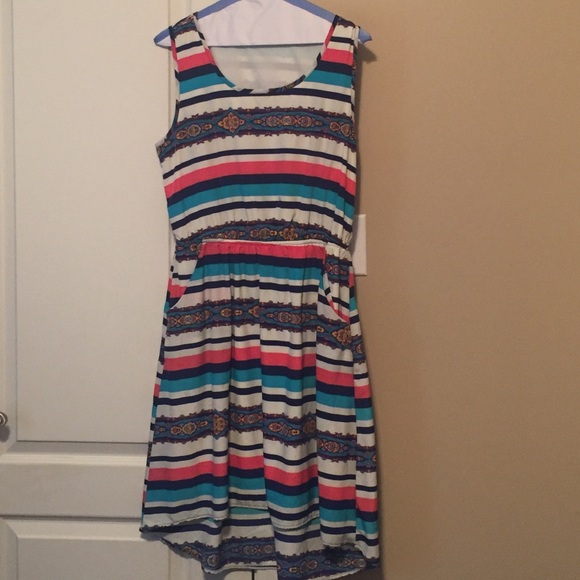 Peach Love California sleeveless dress - Picture 1 of 4