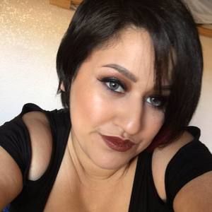 Meet your Posher, Heidy