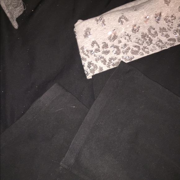 VICTORIA SECRETE YOGA PANTS