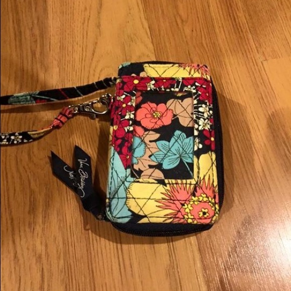 Vera Bradley All in one Wristlet