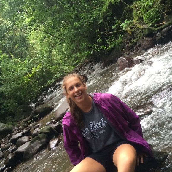 Meet your Posher, Shoshana