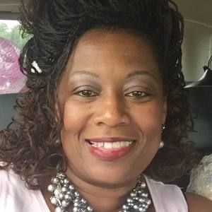 Meet your Posher, Delcina