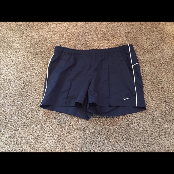 Woman's new nike shorts