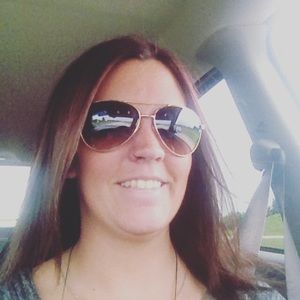 Meet your Posher, Michaela