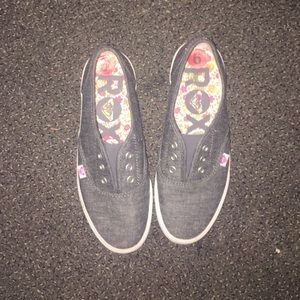 NWOT ROXY shoes