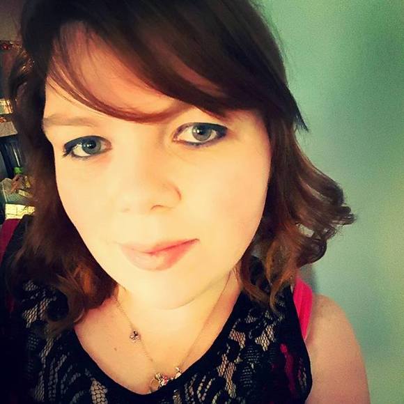Meet your Posher, Olivia - Picture 1 of 1