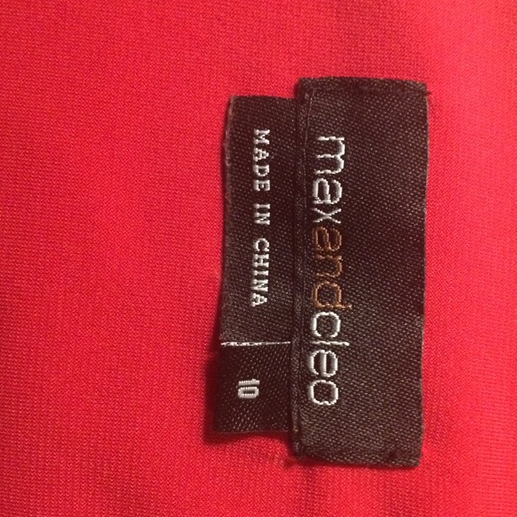 Bundle Red Max and Cleo empire waist knit dress - Picture 4 of 4