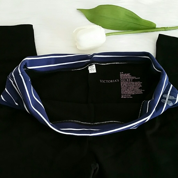 Victoria Secret Yoga Capri. New never worn. - Picture 4 of 4