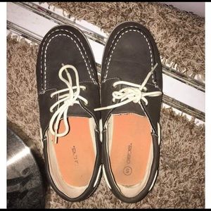 Boat shoes