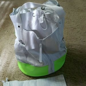 Lululemon Match Point bag
