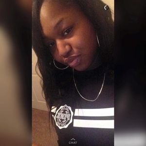 Meet your Posher, Ciara