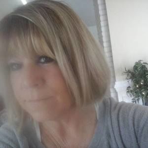 Meet your Posher, Connie