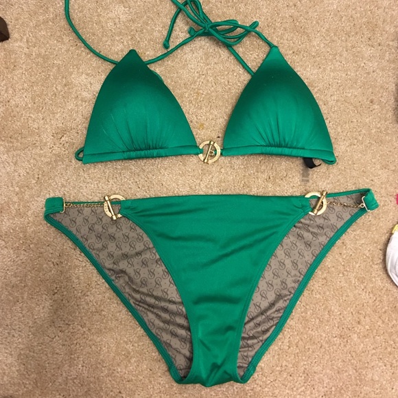 Vs bikini