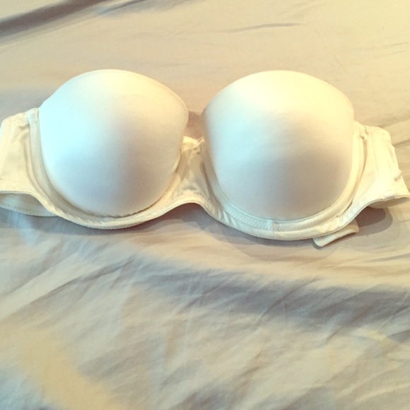 VS STRAPLESS BRA WITH PADDING & ATTACHABLE STRAPS