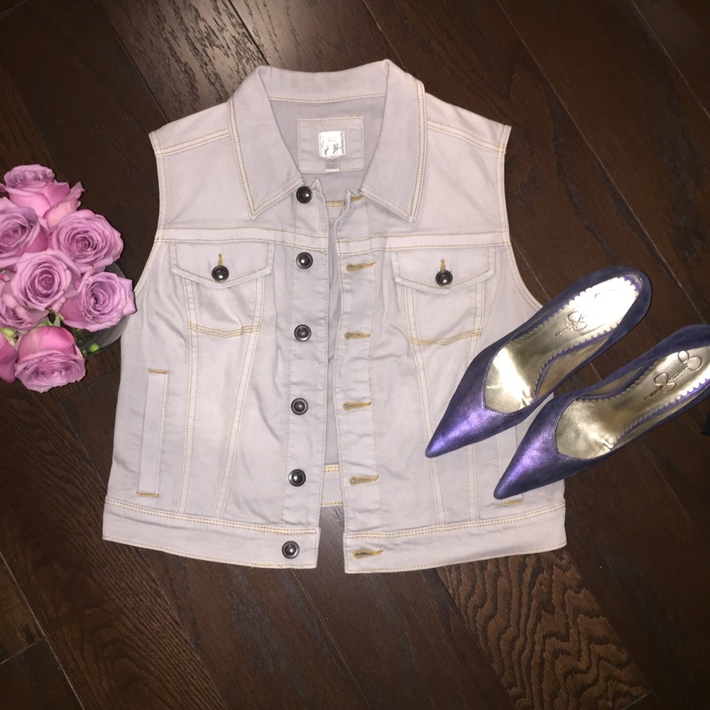Lauren Conrad jean vest