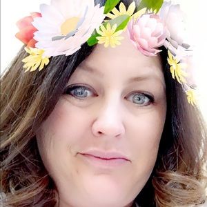 Meet your Posher, Dana