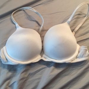 VS VERY SEXY WHITE PUSH UP BRA