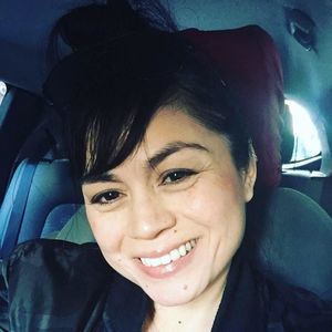 Meet your Posher, Dinora