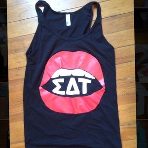 Sigma Delta Tau tank