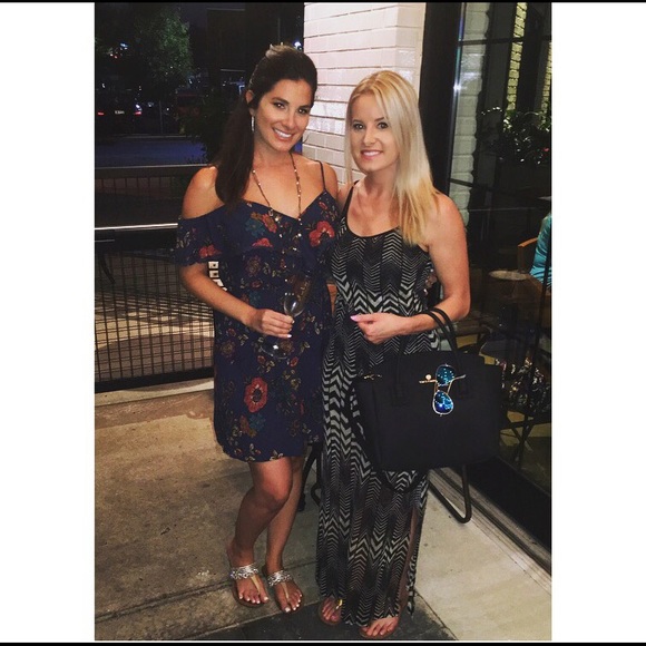 Meet your Posher, Jessica - Picture 3 of 4