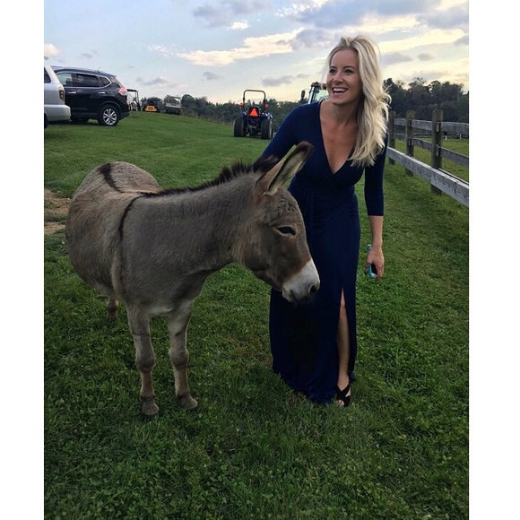 Meet your Posher, Jessica - Picture 4 of 4