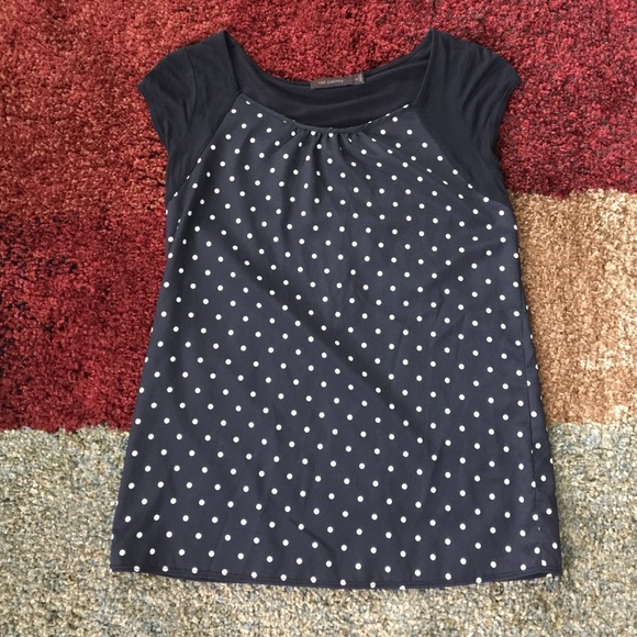 Adorable polka dot cap sleeve shirt