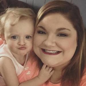 Meet your Posher, Kayla