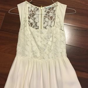 Kimchi Blue white dress with lace bodice Size 0