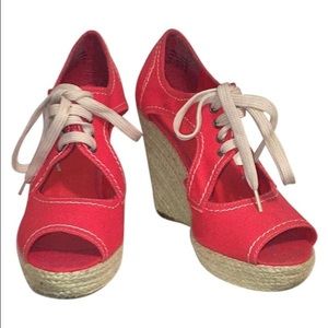 Red lace up Wedges