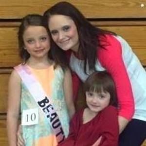 Meet your Posher, Julia