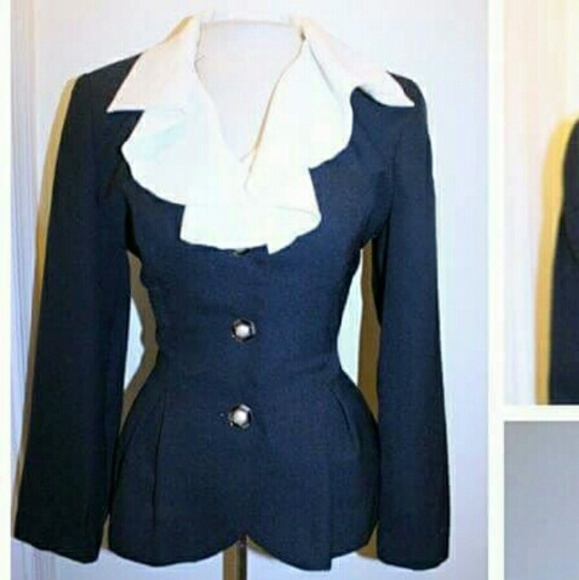 Leslie Fay Ruffle Collar Blazer