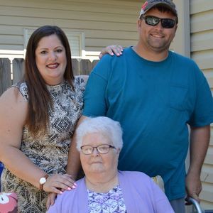 Meet your Posher, Amara