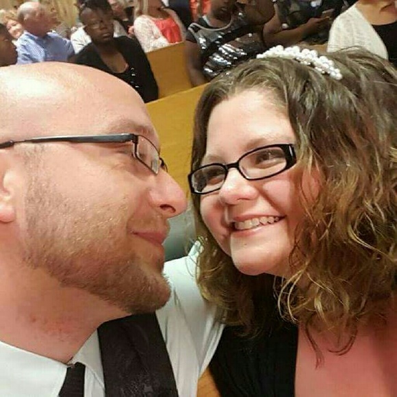 Meet your Posher, Christina - Picture 4 of 4