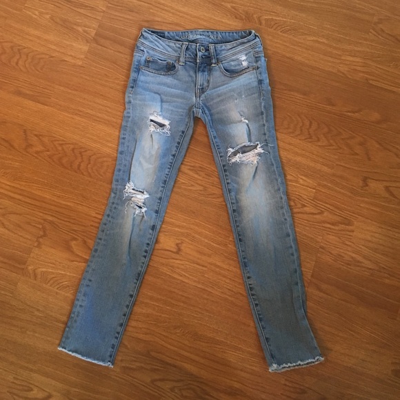 American Eagle Ripped Cutoff skinny Jeans