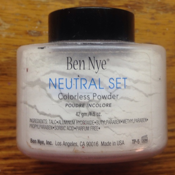 Ben nye neutral setting powder